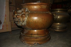 蓮山雙林寺 香爐 01 1904年 光緒甲辰年 大雄寶殿香爐 陳三居娘謝 06