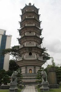 蓮山雙林寺 建築 10 龍光寶塔殿 02