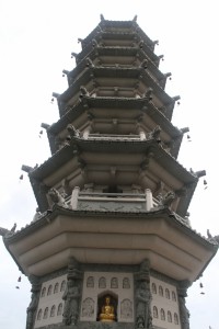 蓮山雙林寺 建築 10 龍光寶塔殿 04